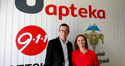 Аптека 9-1-1 відкрила навчальну аптеку для студентів Київського міжнародного університету