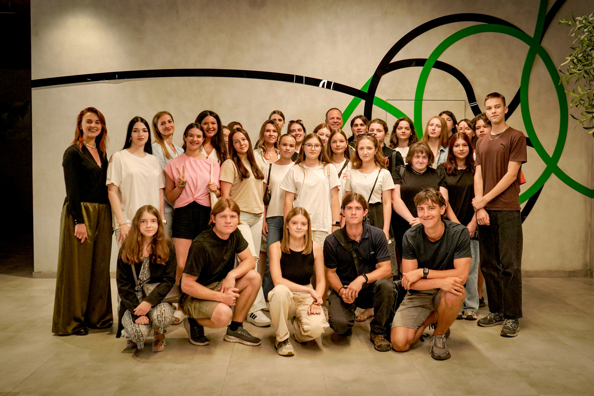 Найбільший роботодавець Житомирщини, мережа UPG, показала підліткам, як компанія працює зсередини