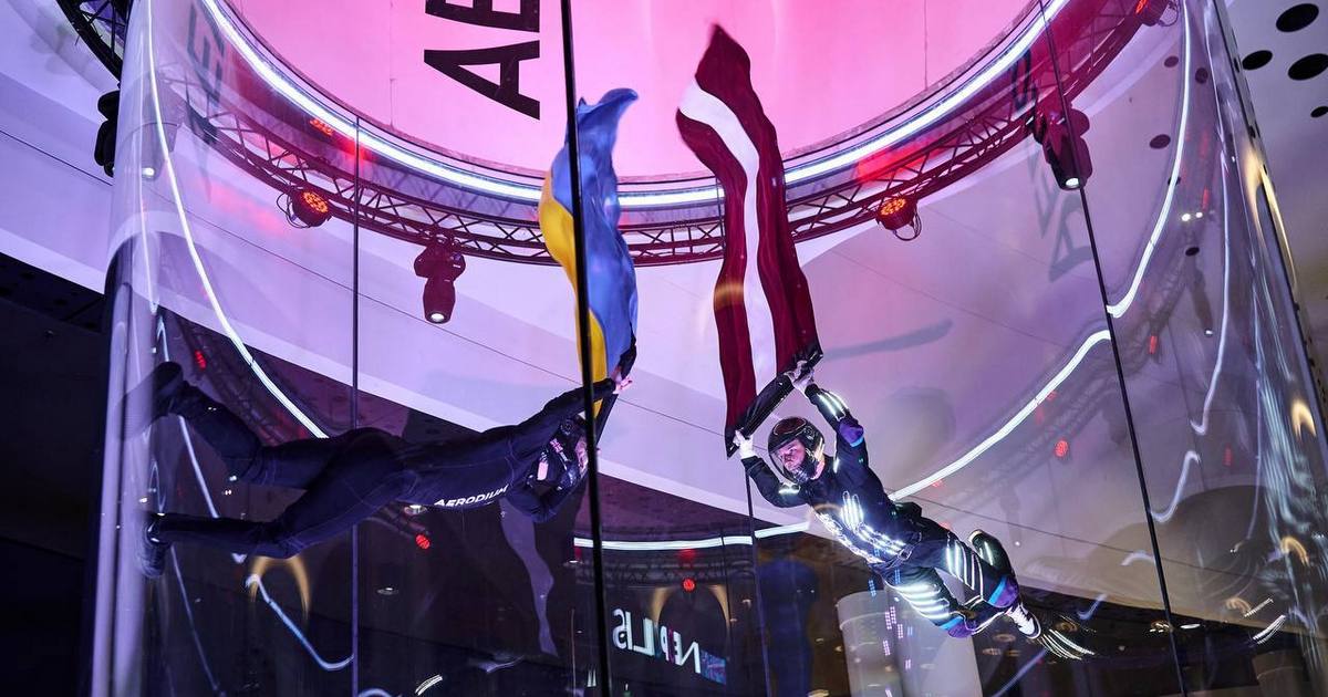 В столичном ТРЦ Respublika Park открылась крупнейшая в Украине аэротруба – Aerodium Kyiv (+фото)