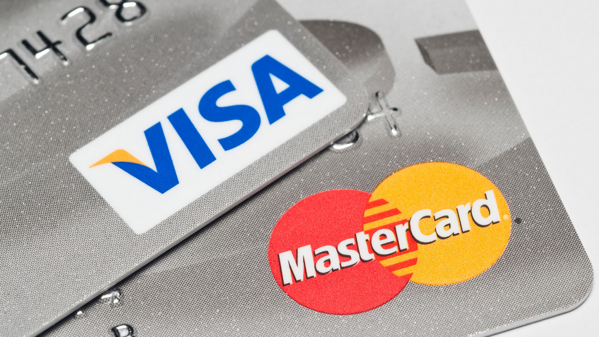 Зеленський просить відключити РФ від Visa та Mastercard