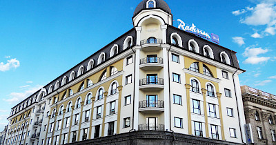 Отель Radisson Blu на Подоле – партнер RAU Summit 2020