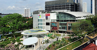 Смарагдове місто: чому міжнародні орендарі віддають перевагу ТРЦ із “зеленим сертифікатом”