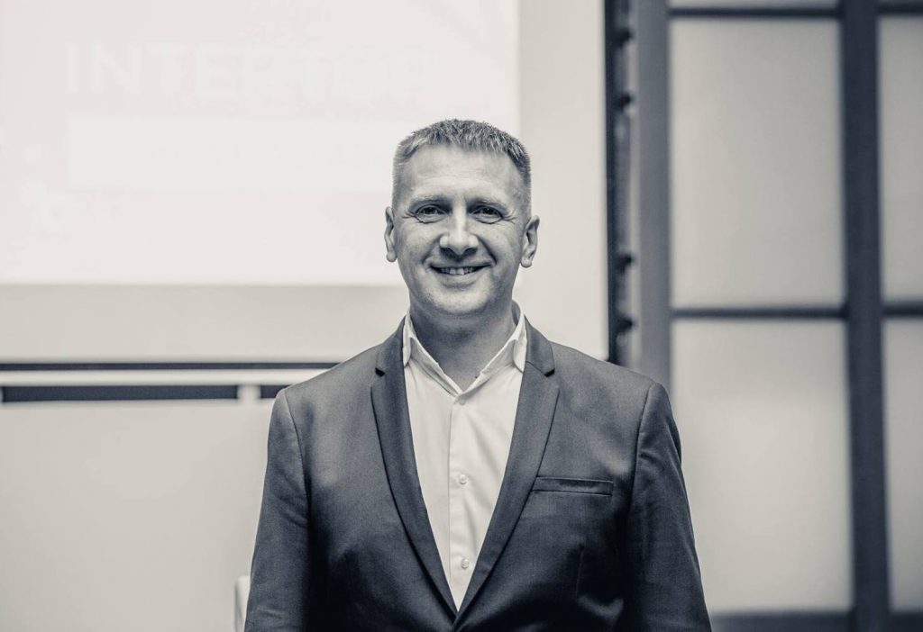 HR-директор Intertop: Метод кнута и пряника – тупик для бизнеса